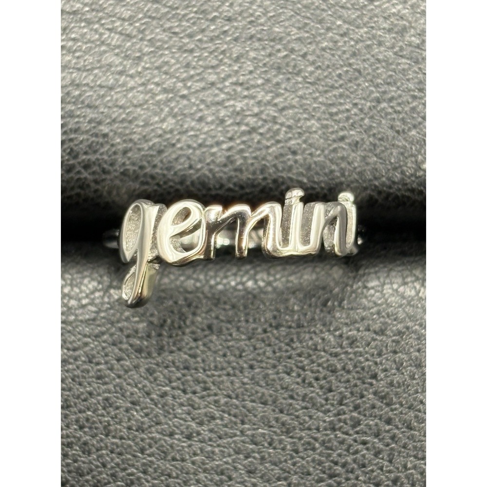 New Condition Sterling Silver Gemini Zodiac Ring Word Size 7 G8